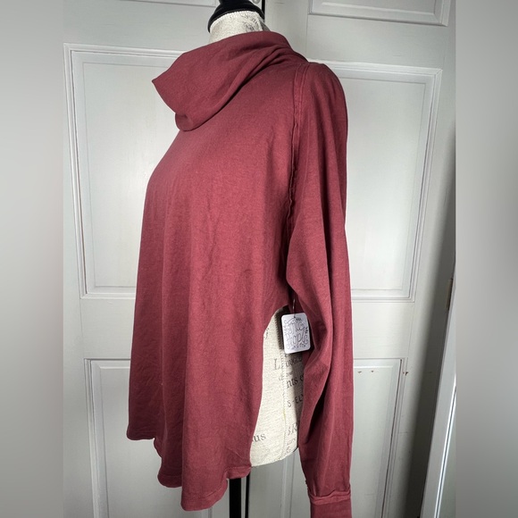 We the Free People We are the People Cowl Cotton Slit Sides Top in Redwood XS - Picture 3 of 7